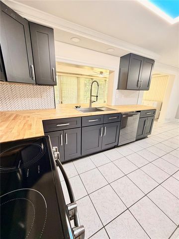 8207 MILL CREEK LANE, Hudson, FL 34667