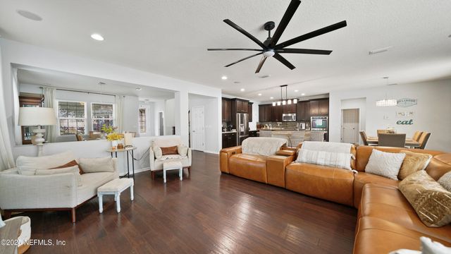 12506 WESTBERRY MANOR Drive, Jacksonville, FL 32223