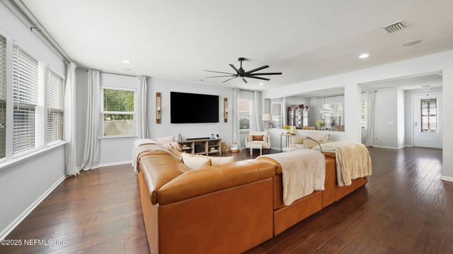 12506 WESTBERRY MANOR Drive, Jacksonville, FL 32223