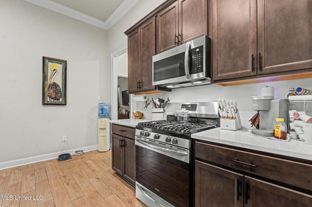 14636 Lillian Way, Ocean Springs, MS 39565