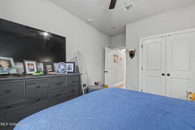 14636 Lillian Way, Ocean Springs, MS 39565