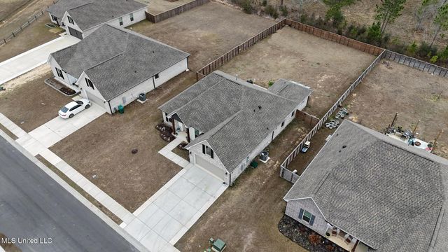 14636 Lillian Way, Ocean Springs, MS 39565