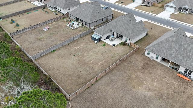 14636 Lillian Way, Ocean Springs, MS 39565