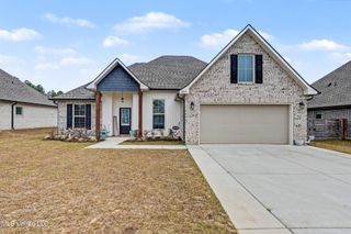 14636 Lillian Way, Ocean Springs, MS 39565