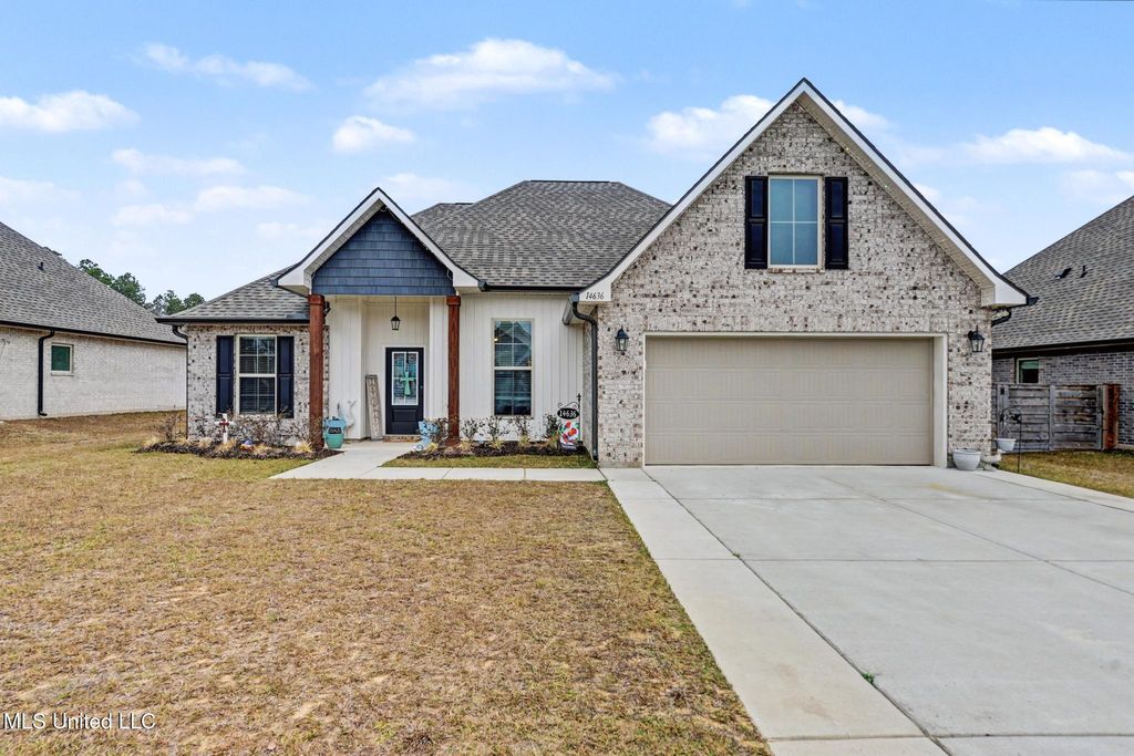 14636 Lillian Way, Ocean Springs, MS 39565
