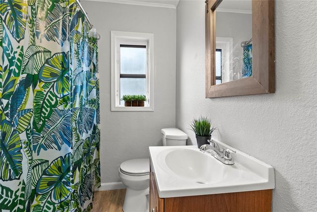 303 LOUIS STREET, Leesburg, FL 34748