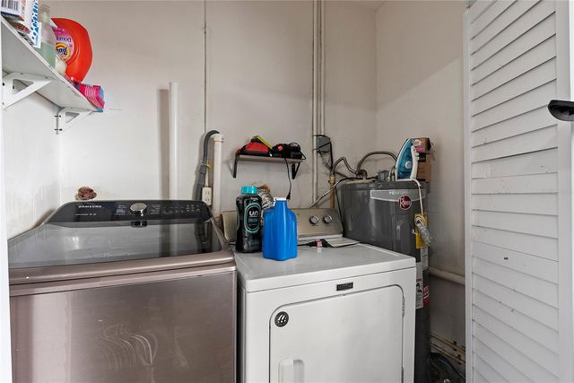 303 LOUIS STREET, Leesburg, FL 34748