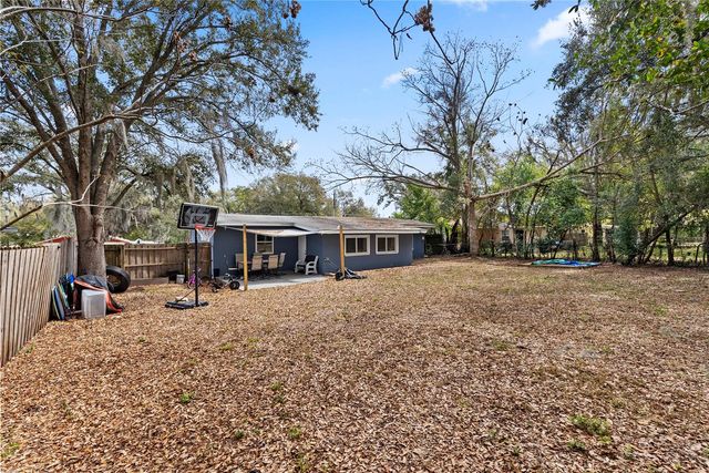 303 LOUIS STREET, Leesburg, FL 34748