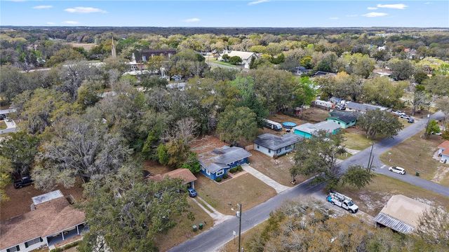 303 LOUIS STREET, Leesburg, FL 34748