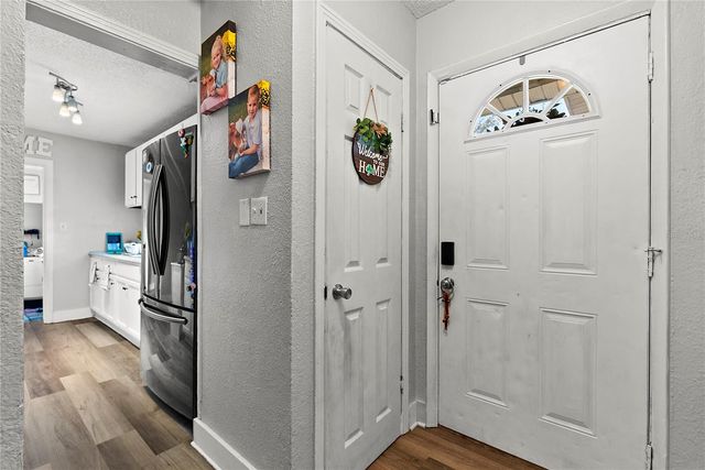 303 LOUIS STREET, Leesburg, FL 34748