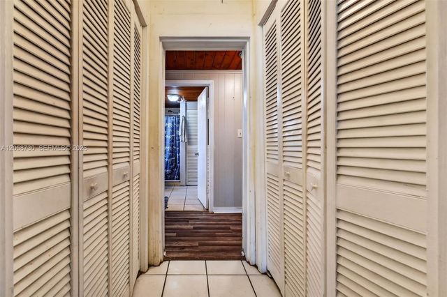 215 Palm Avenue, Other City - In The State Of Florida, FL 33823