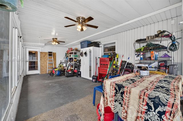 215 Palm Avenue, Other City - In The State Of Florida, FL 33823