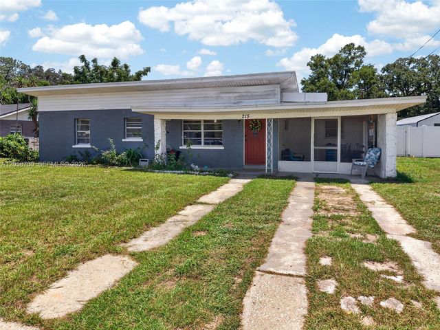 215 Palm Avenue, Other City - In The State Of Florida, FL 33823