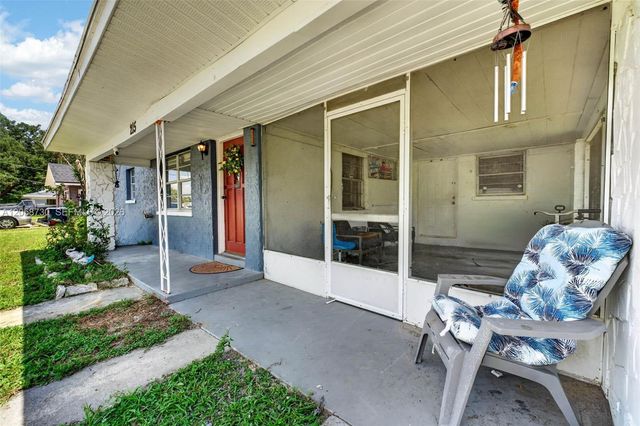 215 Palm Avenue, Other City - In The State Of Florida, FL 33823