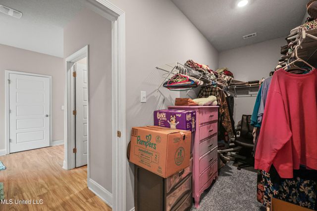 12281 Savannah Circle, Ocean Springs, MS 39564