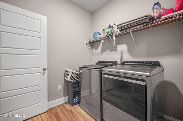 12281 Savannah Circle, Ocean Springs, MS 39564