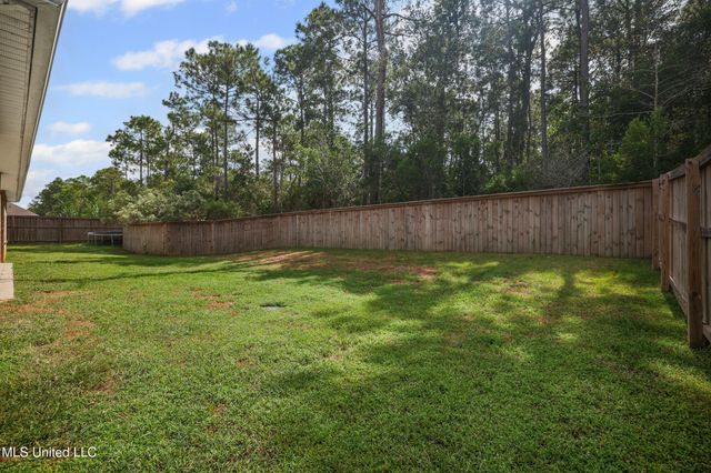 12281 Savannah Circle, Ocean Springs, MS 39564