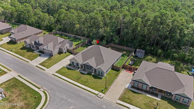 12281 Savannah Circle, Ocean Springs, MS 39564