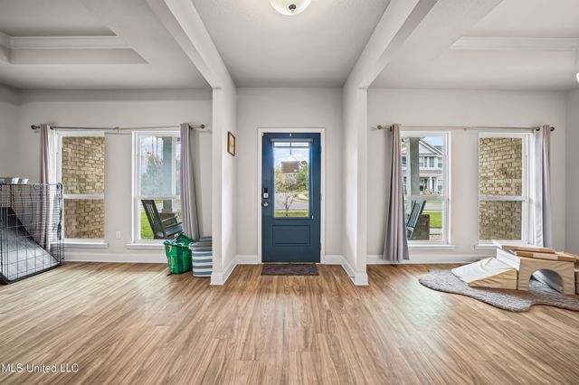 12281 Savannah Circle, Ocean Springs, MS 39564