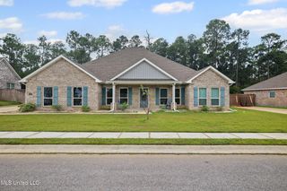 12281 Savannah Circle, Ocean Springs, MS 39564