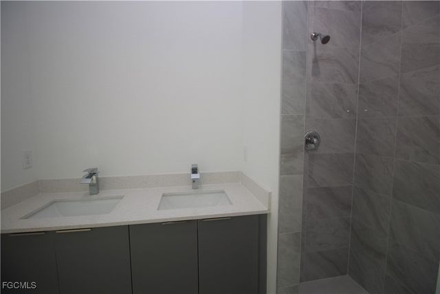 1260 MILWAUKEE BLVD 1260, Lehigh Acres, FL 33974