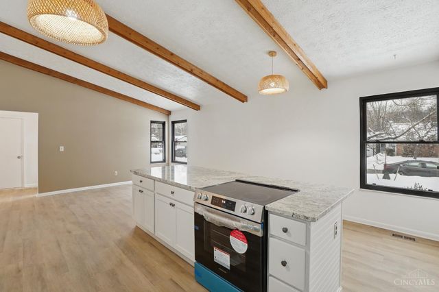 7109 Woodridge Drive, Anderson Twp, OH 45230