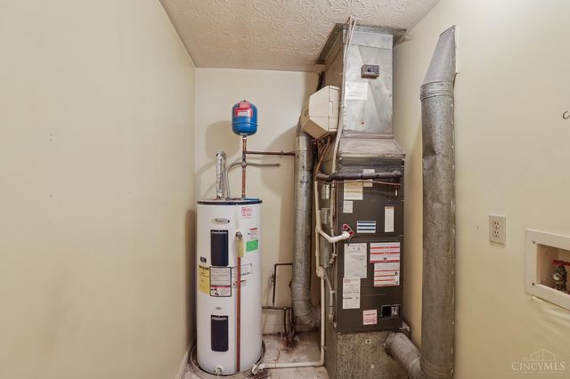 7109 Woodridge Drive, Anderson Twp, OH 45230