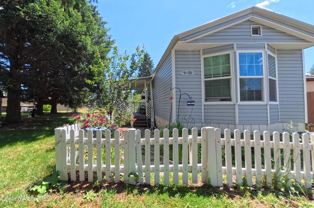 14921 N MEADOW VIEW CT, Rathdrum, ID 83858