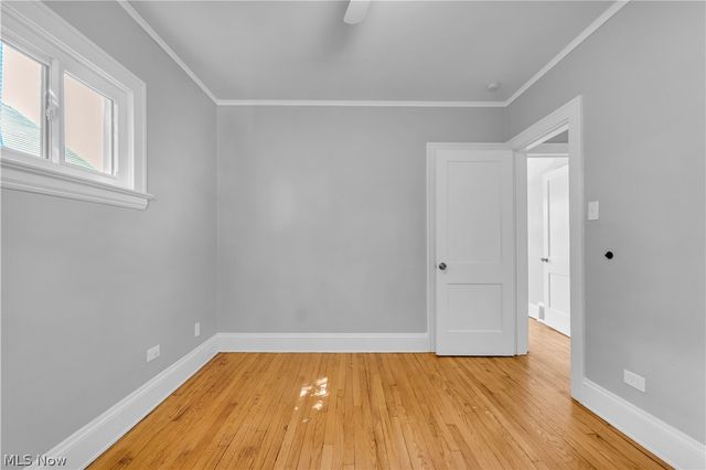 921 Helmsdale Road, Cleveland Heights, OH 44112
