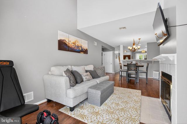 116 WINDING HILL DR, Lancaster, PA 17601