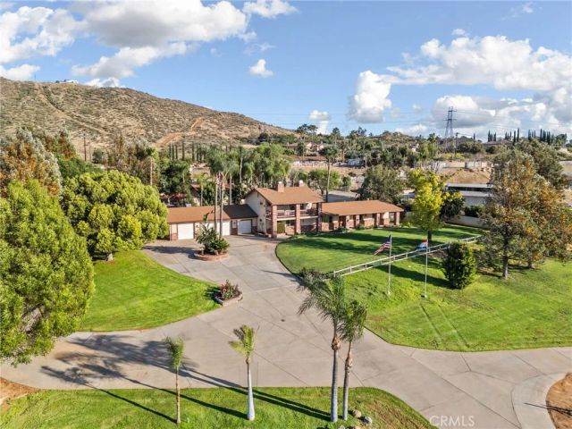 5334 Agate Street, Jurupa Valley, CA 92509