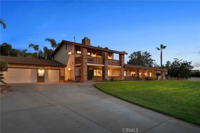 5334 Agate Street, Jurupa Valley, CA 92509