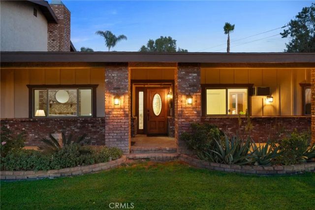 5334 Agate Street, Jurupa Valley, CA 92509