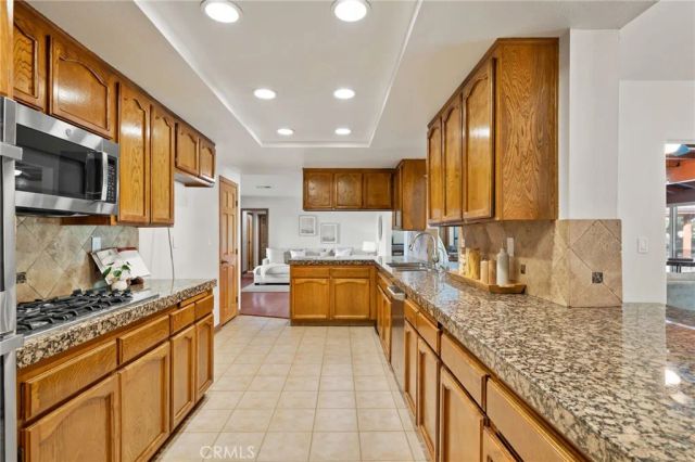 5334 Agate Street, Jurupa Valley, CA 92509