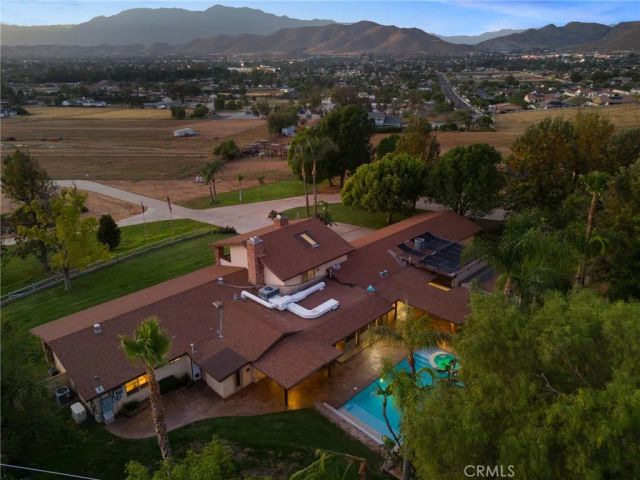 5334 Agate Street, Jurupa Valley, CA 92509