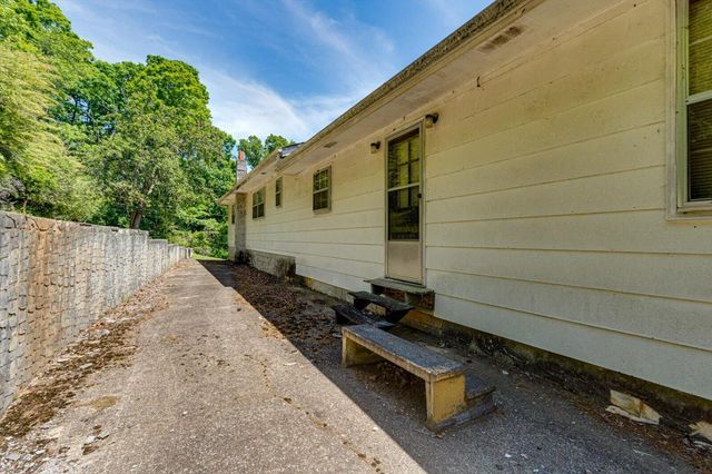 1403 Ogrady Drive, Chattanooga, TN 37419
