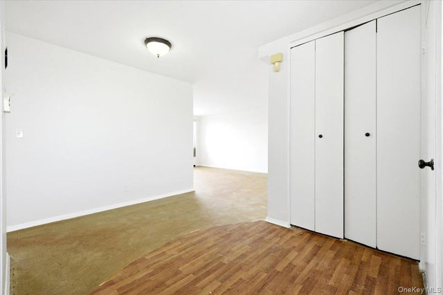 90-50 Union Turnpike 11L, Glendale, NY 11385