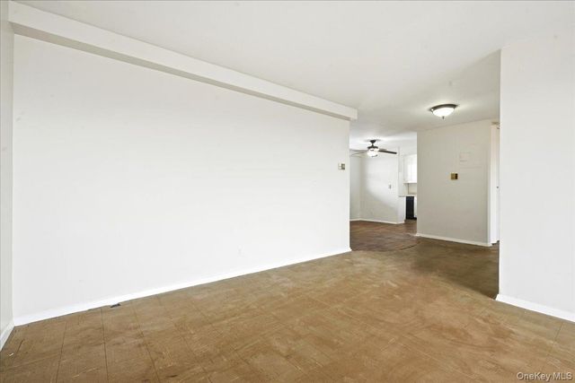 90-50 Union Turnpike 11L, Glendale, NY 11385