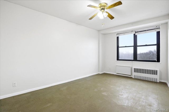 90-50 Union Turnpike 11L, Glendale, NY 11385