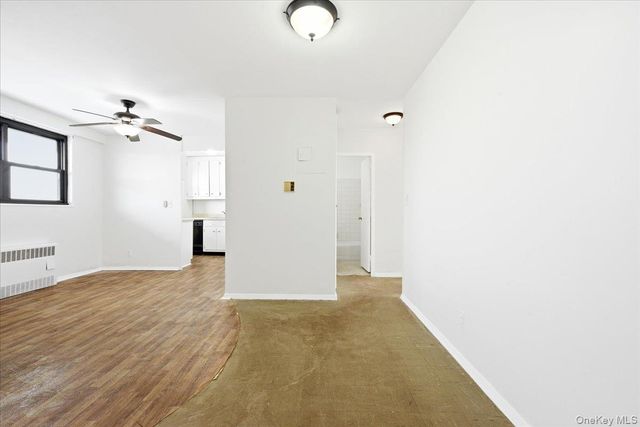 90-50 Union Turnpike 11L, Glendale, NY 11385