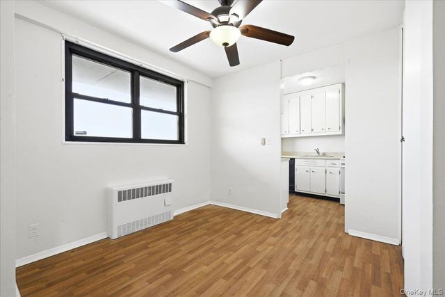 90-50 Union Turnpike 11L, Glendale, NY 11385