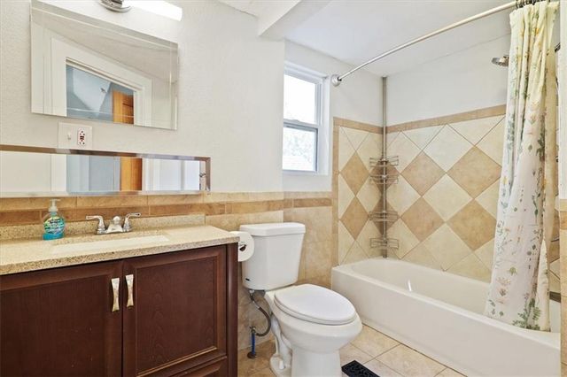 4419 Forest Avenue, Kansas City, MO 64110