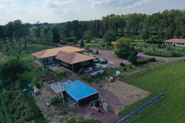 12278 Wass Avenue, Dundee, MN 56131