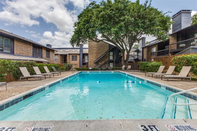 7525 Holly Hill Drive 3, Dallas, TX 75231