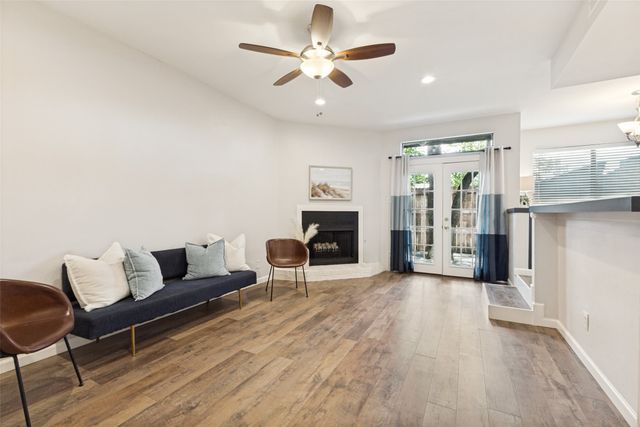 7525 Holly Hill Drive 3, Dallas, TX 75231
