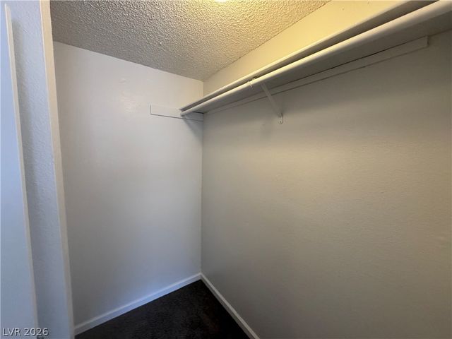 5245 Golden Lane B, Las Vegas, NV 89119