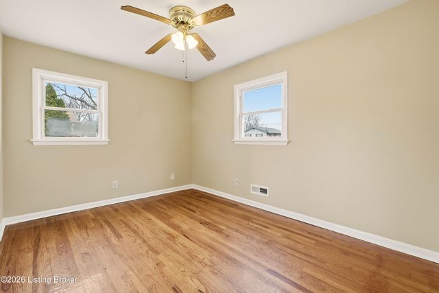 9402 Doewood Ln, Louisville, KY 40291