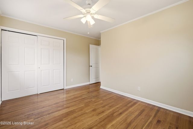 9402 Doewood Ln, Louisville, KY 40291