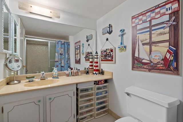 4980 E Sabal Palm Boulevard 226, Tamarac, FL 33319