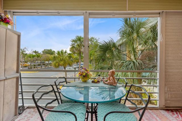 4980 E Sabal Palm Boulevard 226, Tamarac, FL 33319